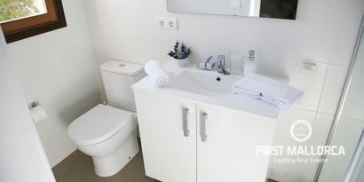 Inmobiliaria picture 10 Ref. Nº. R13695