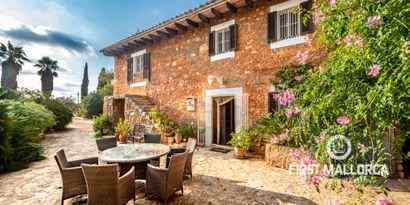 Inmobiliaria picture 0 Ref. Nº. 67979