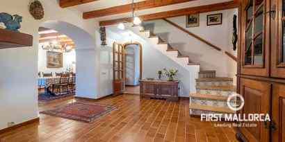 Inmobiliaria picture 2 Ref. Nº. 67979