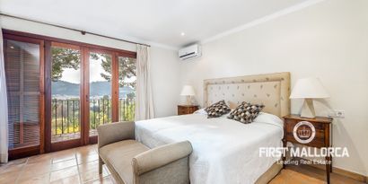 Inmobiliaria picture 6 Ref. Nº. 52943
