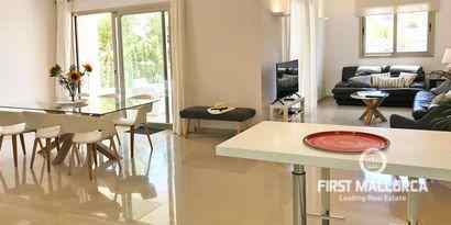 Real Estates picture 1 Ref. R9296