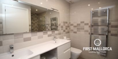 Real Estates picture 8 Ref. R8017