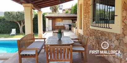 Real Estates picture 1 Ref. Nr. R15386