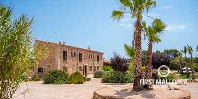 Real Estates picture 16 Ref. 63768