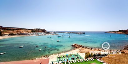 Real Estates picture 2 Ref. R8340