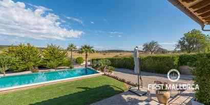 Real Estates picture 5 Ref. 62362