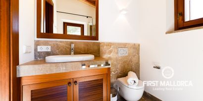 Real Estates picture 7 Ref. 69527