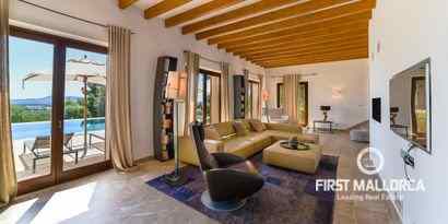 Real Estates picture 18 Ref. 69527