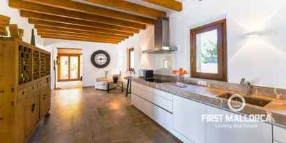 Real Estates picture 4 Ref. 69527