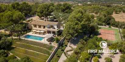 Real Estates picture 27 Ref. 69527