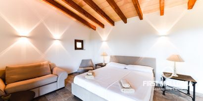 Real Estates picture 9 Ref. 69527