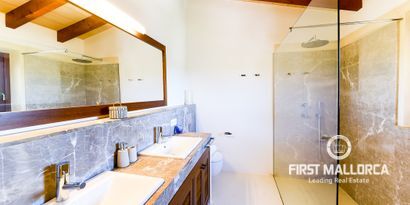 Real Estates picture 14 Ref. 69527