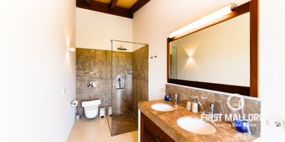 Real Estates picture 16 Ref. 69527