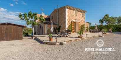Real Estates picture 18 Ref. 62362