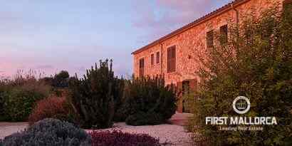 Real Estates picture 21 Ref. 63768