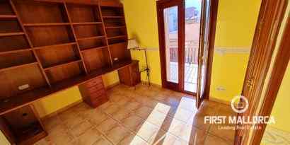 Real Estates picture 8 Ref. R15525