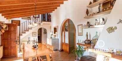 Inmobiliaria picture 10 Ref. Nº. 70418