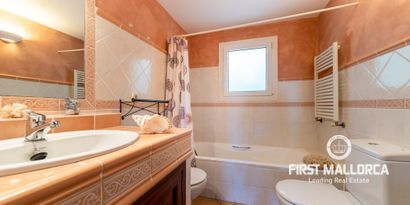 Inmobiliaria picture 17 Ref. Nº. 70418