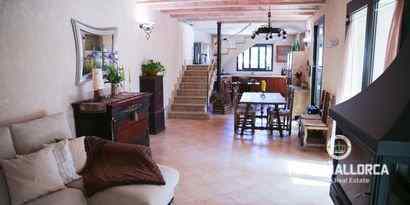 Inmobiliaria picture 4 Ref. Nº. R16591