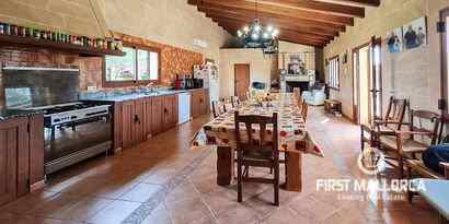 Real Estates picture 10 Ref. 70709