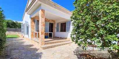 Inmobiliaria picture 0 Ref. Nº. R13644