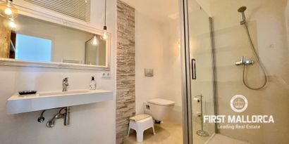 Inmobiliaria picture 10 Ref. Nº. R17081