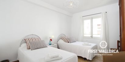 Real Estates picture 9 Ref. R17238