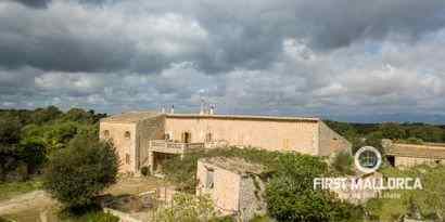 Inmobiliaria picture 34 Ref. Nº. 70113