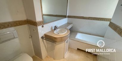 Real Estates picture 9 Ref. R15281