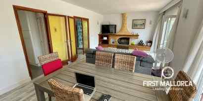 Real Estates picture 3 Ref. 72313