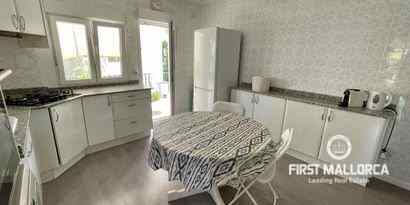 Real Estates picture 6 Ref. 72313