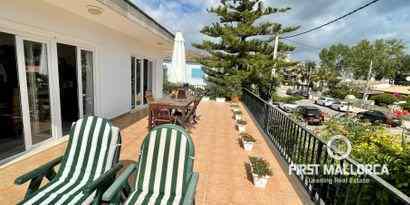 Real Estates picture 2 Ref. 72313