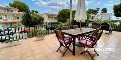 Real Estates picture 7 Ref. 72313