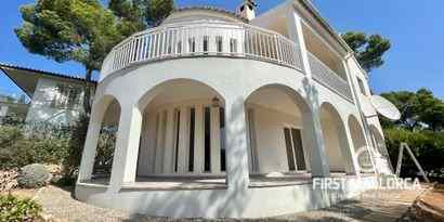 Inmobiliaria picture 4 Ref. Nº. R10143