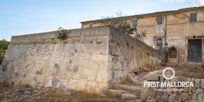 Real Estates picture 18 Ref. 71719