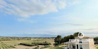 Real Estates picture 0 Ref. Nr. R18697