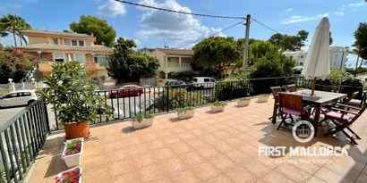 Real Estates picture 0 Ref. 72313