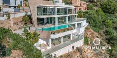 Real Estates picture 22 Ref. 72887