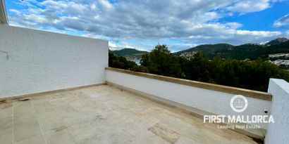 Real Estates picture 15 Ref. R18379