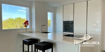 Real Estates picture 3 Ref. R19764