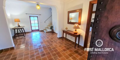 Real Estates picture 8 Ref. R19939