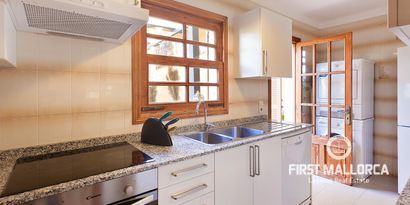 Real Estates picture 4 Ref. R20258