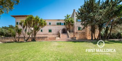 Real Estates picture 2 Ref. 74024