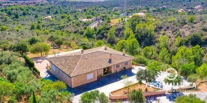 Inmobiliaria picture 0 Ref. Nº. 74395