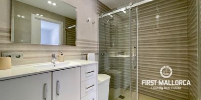 Real Estates picture 8 Ref. R20375