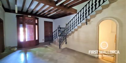 Real Estates picture 0 Ref. R20598