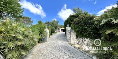 Real Estates picture 1 Ref. 74443