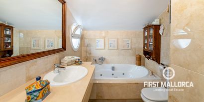 Inmobiliaria picture 7 Ref. Nº. 74786