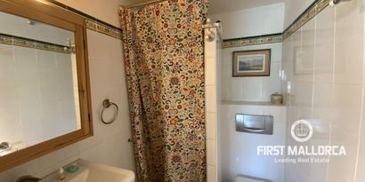 Real Estates picture 6 Ref. 74789