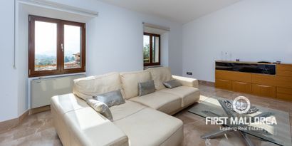 Inmobiliaria picture 3 Ref. Nº. 75401